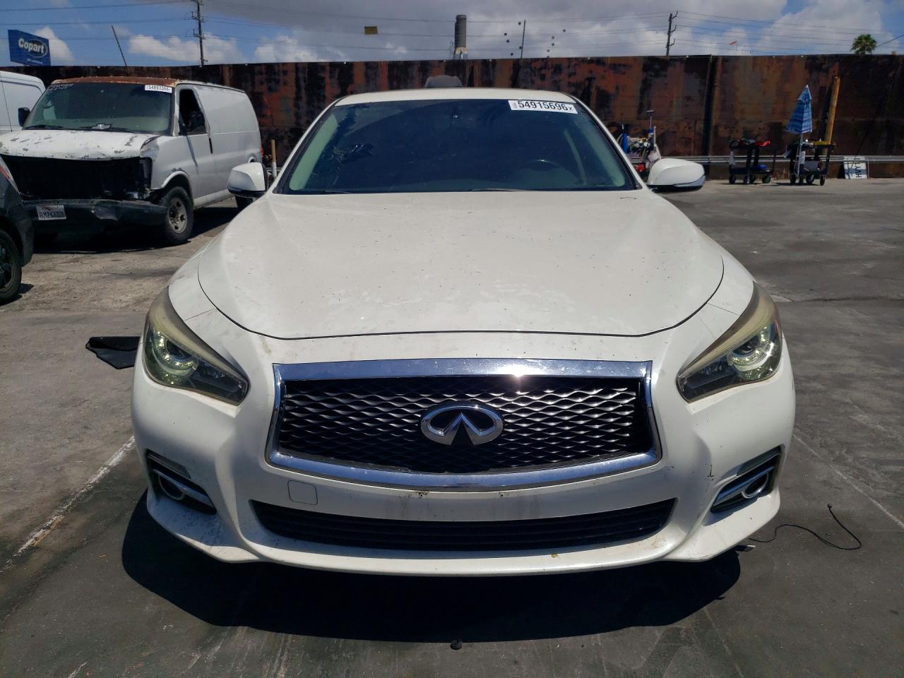 INFINITI Q50 3.0t P 3.0t Premium