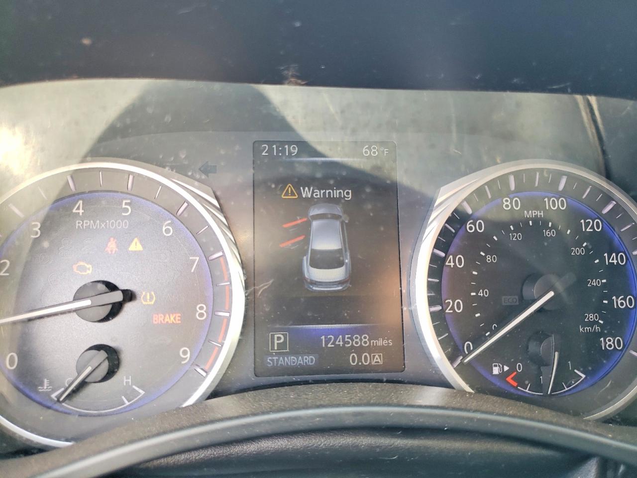 INFINITI Q50 3.0t P 3.0t Premium