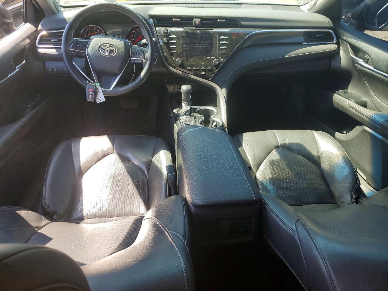 Toyota Camry Xse