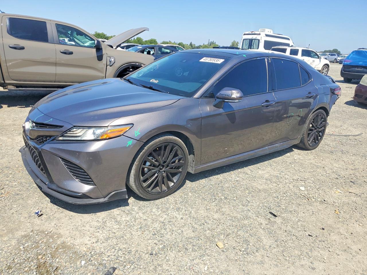 Salvage Toyota Camry Image