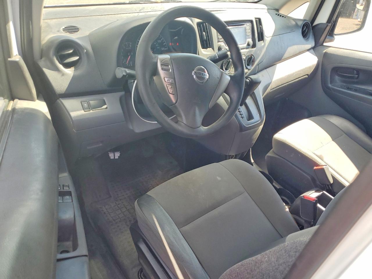 Nissan Nv S