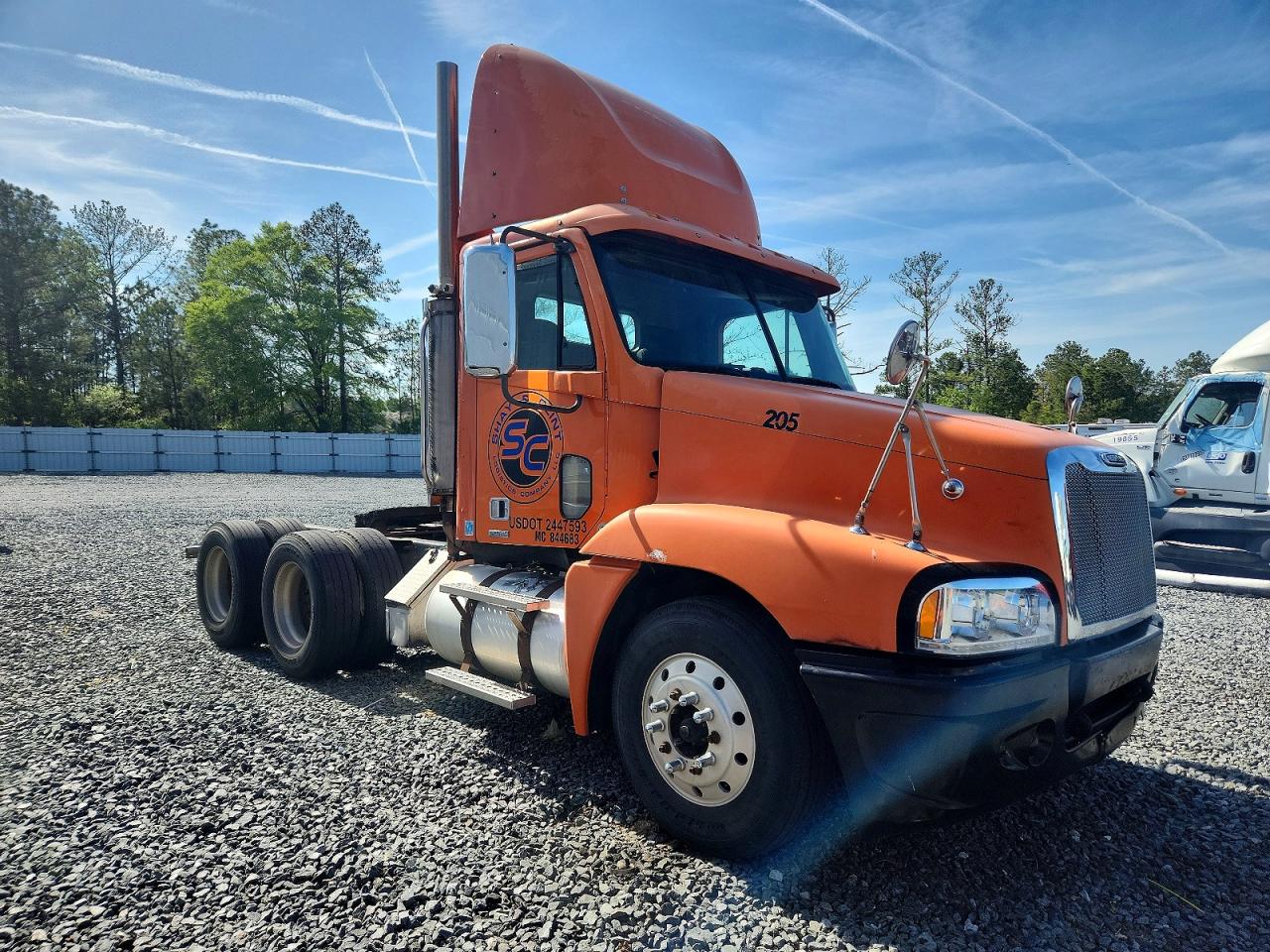 Salvage Freightliner Conventional Image