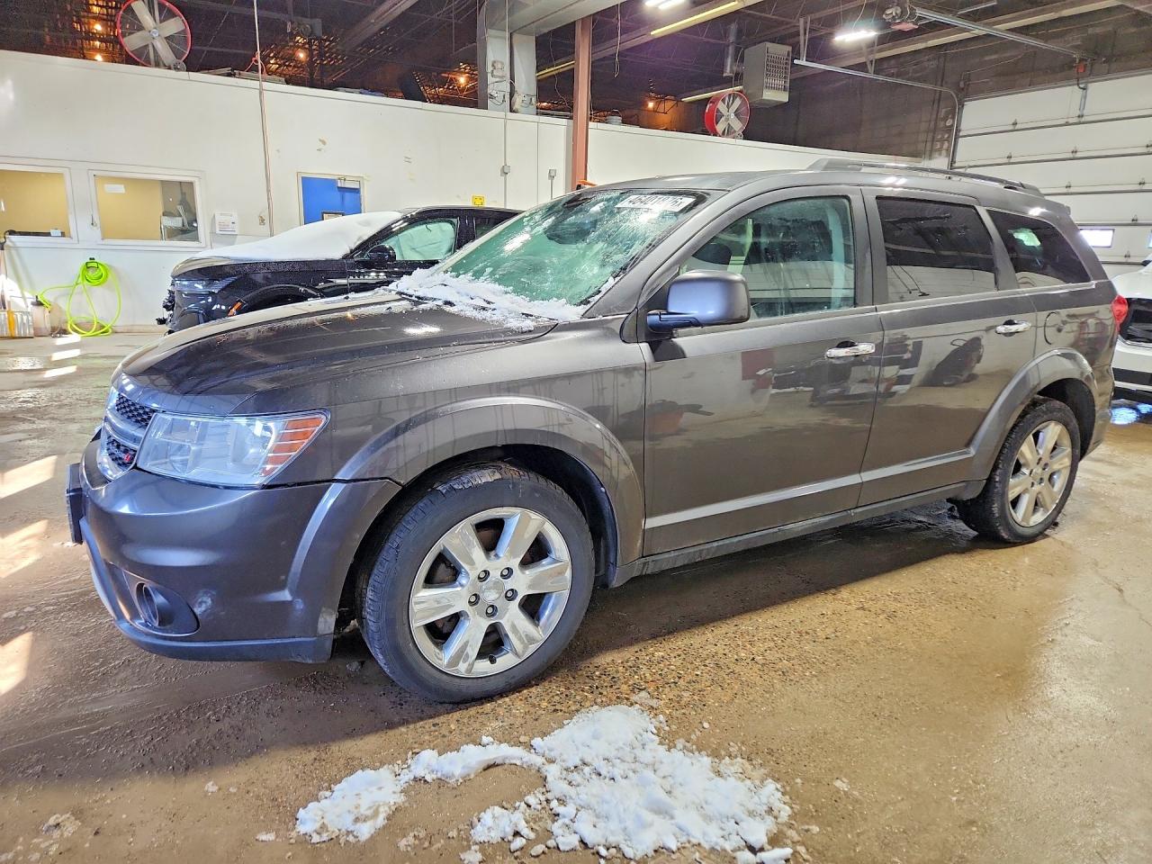 Salvage Dodge Journey Image