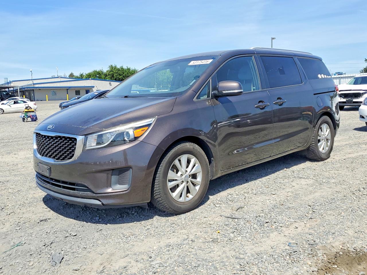 Salvage Kia Sedona Image