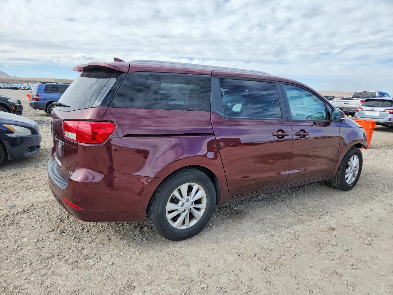 Kia Sedona Lx
