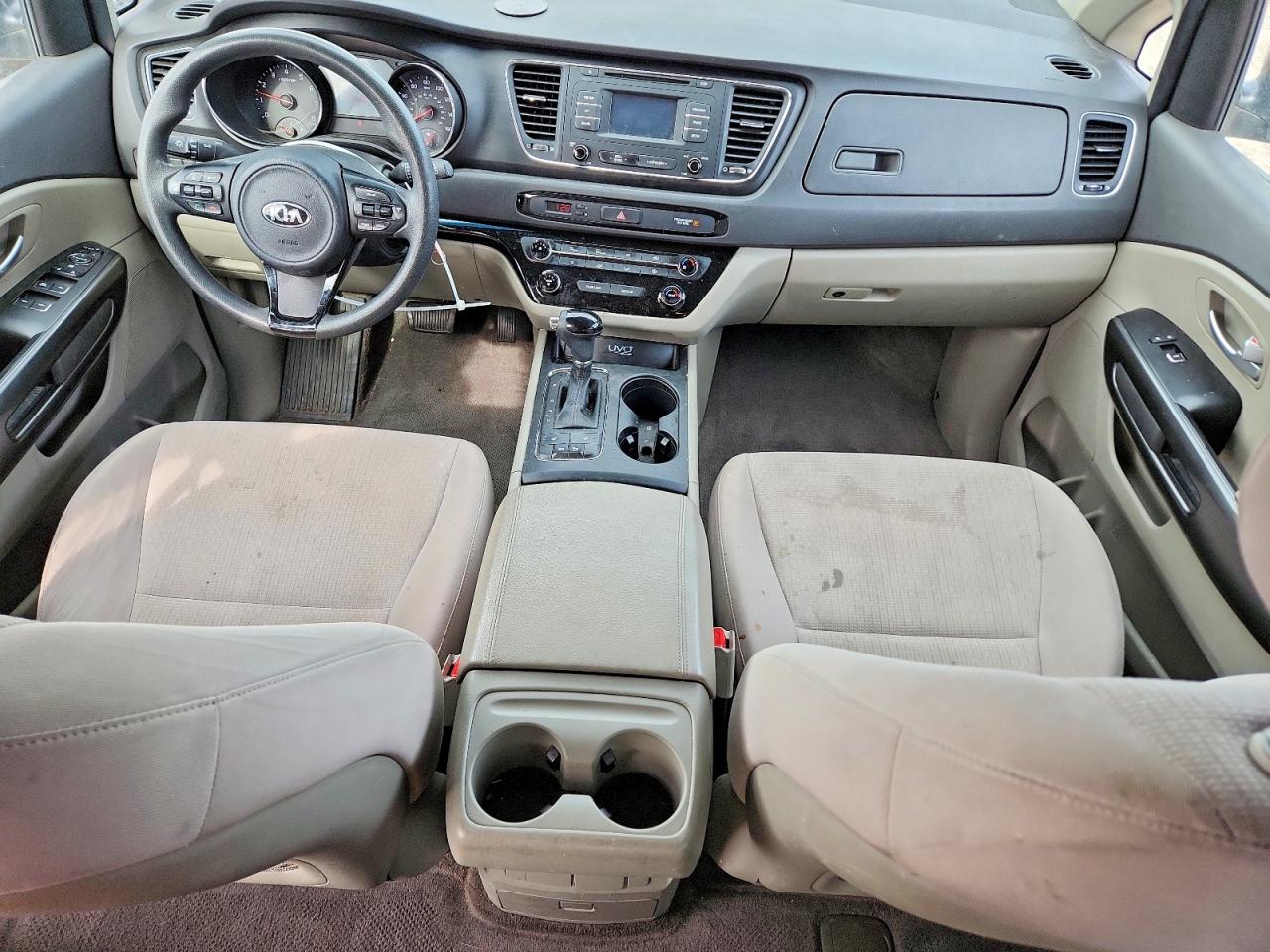 Kia Sedona Lx