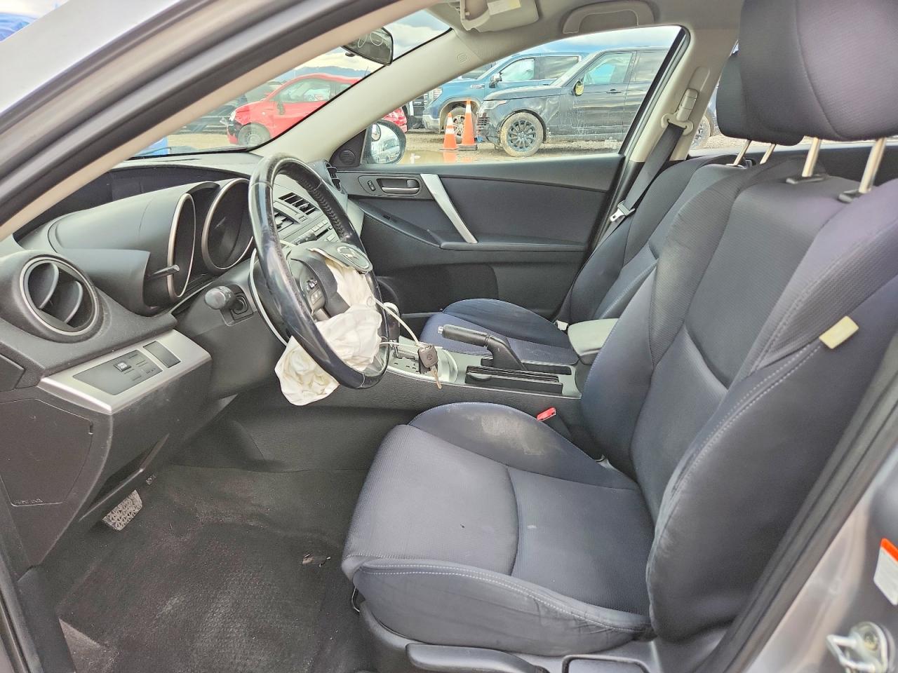 Mazda Mazda3 S
