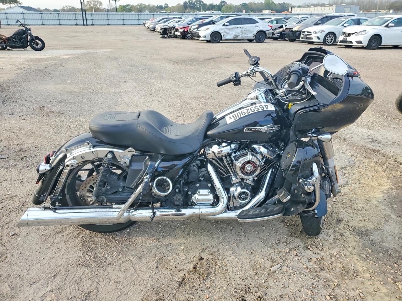 Salvage Harley-Davidson Fl Image