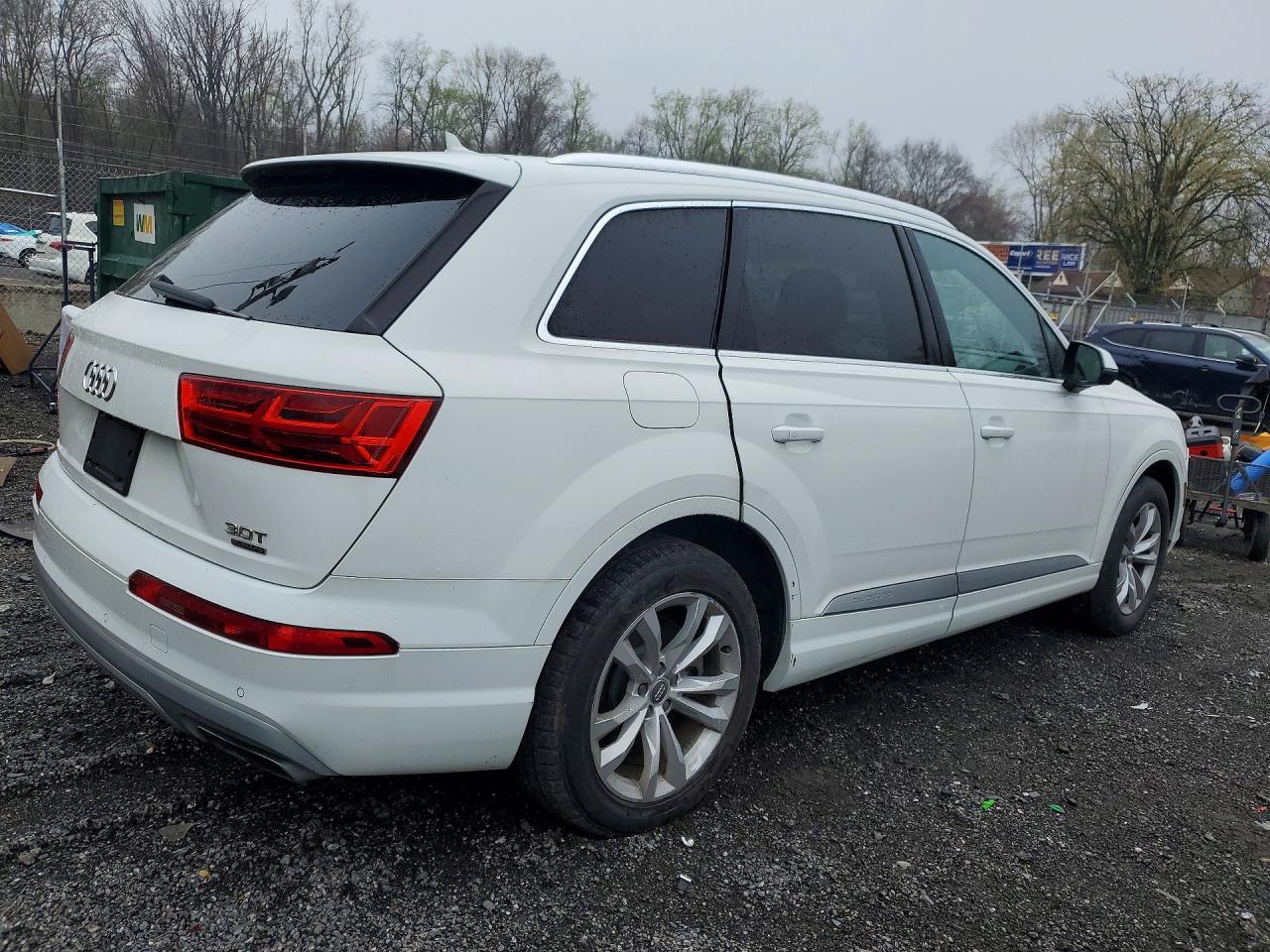 Audi Q7 Premium Plus