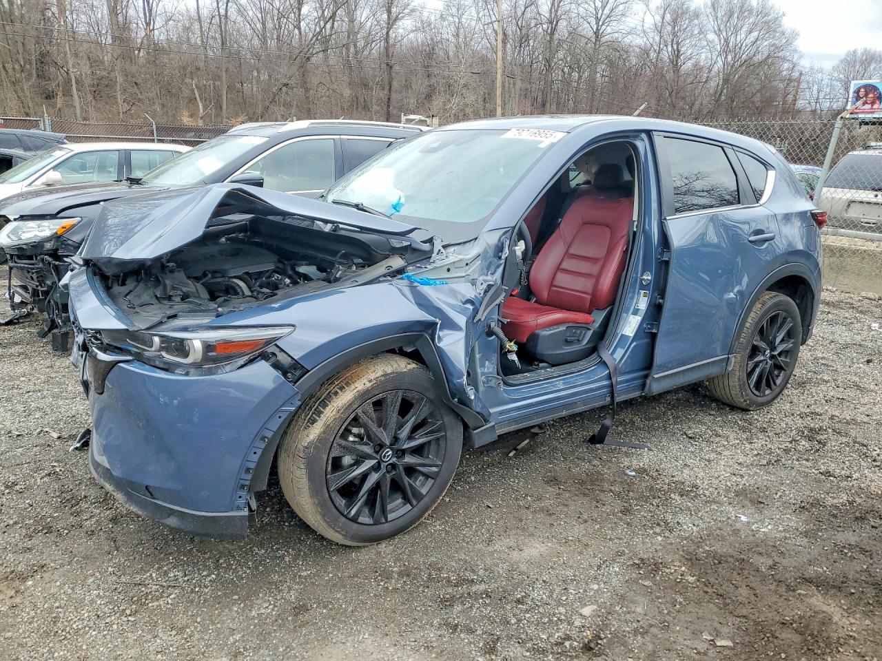 Salvage Mazda Cx Image
