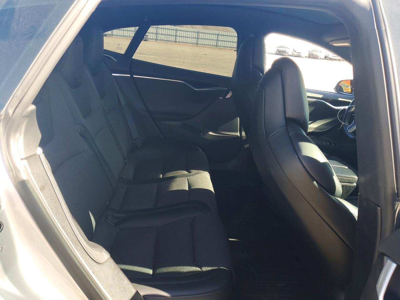 Tesla Model S 60