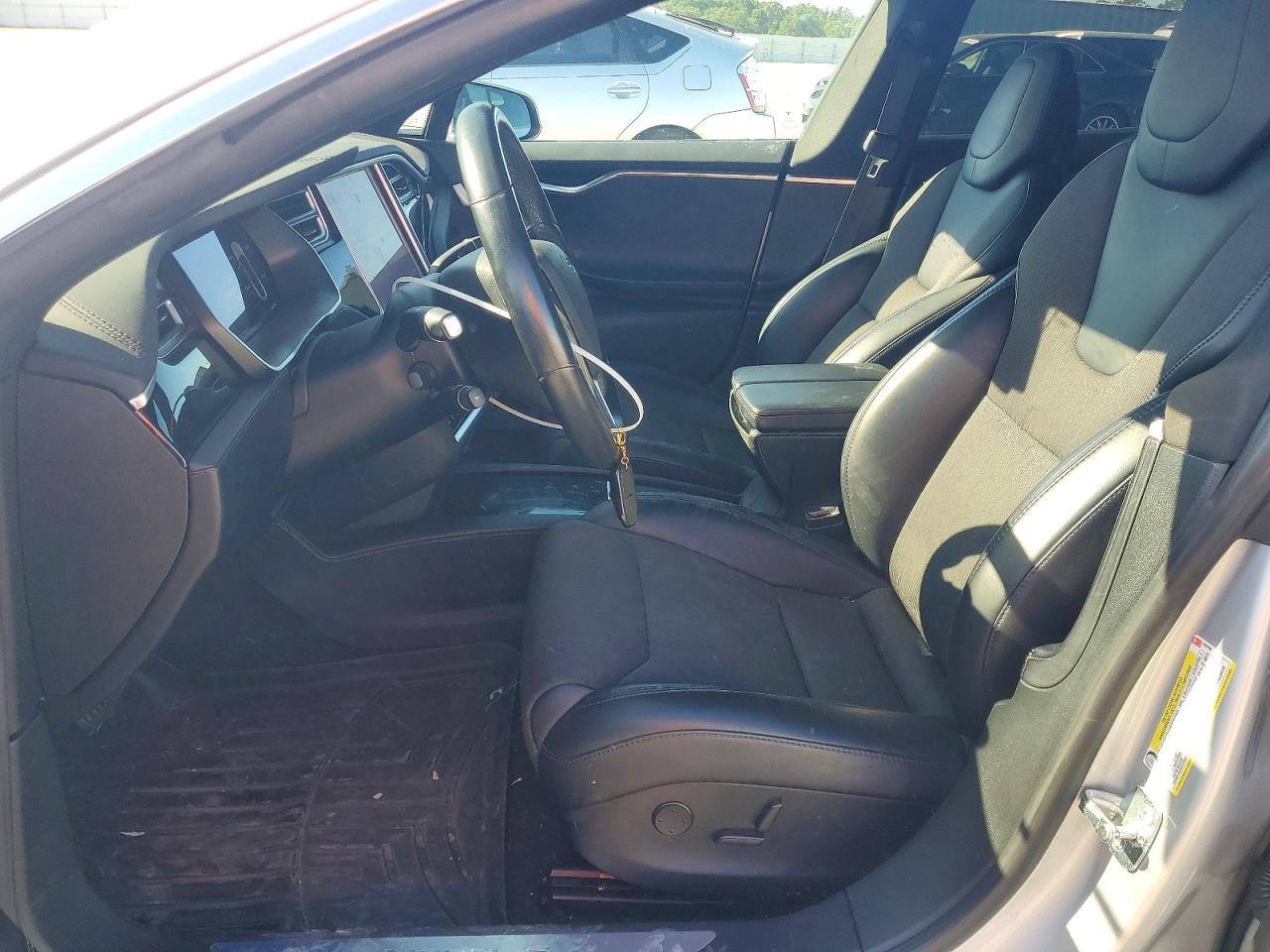 Tesla Model S 60