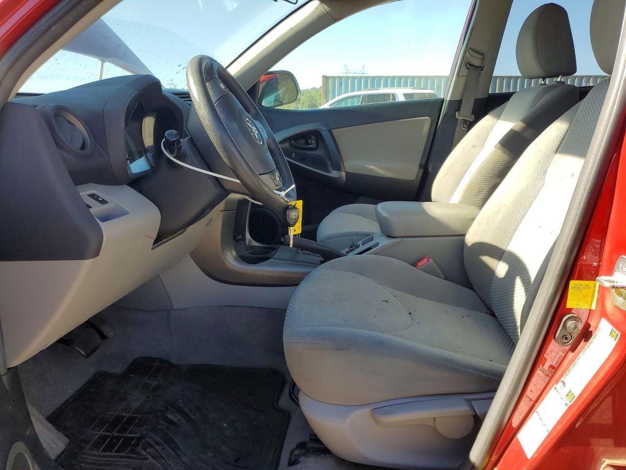 Toyota RAV4 Base
