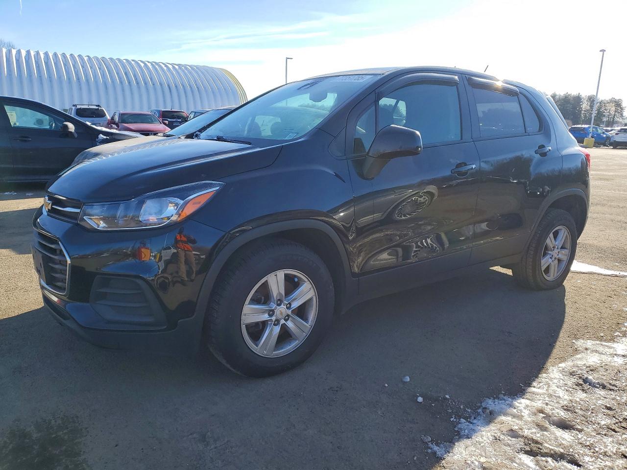 Salvage Chevrolet Trax Image