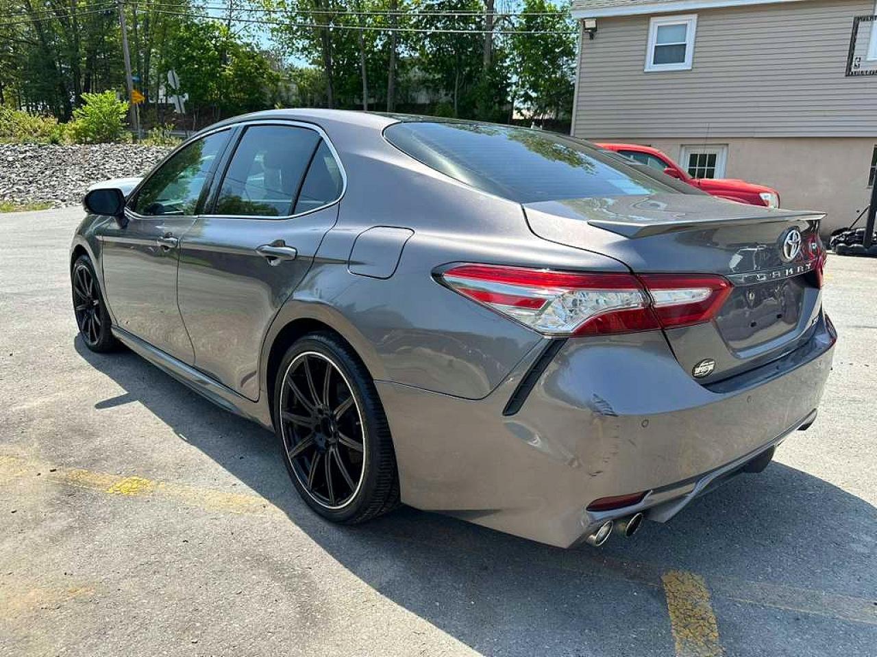 Toyota Camry Xse