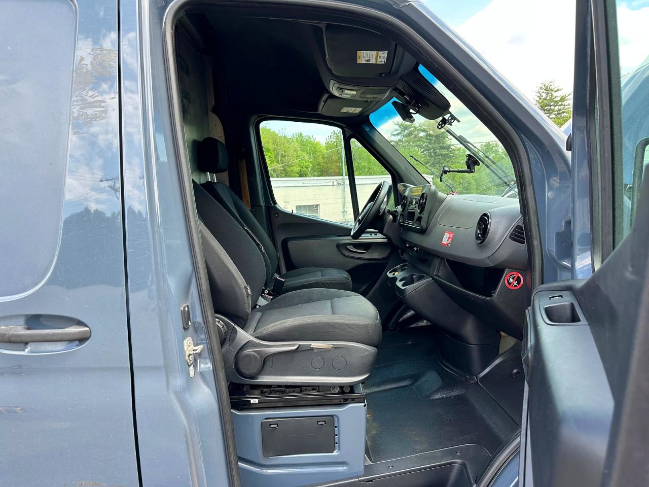 Mercedes-Benz Sprinter 2500