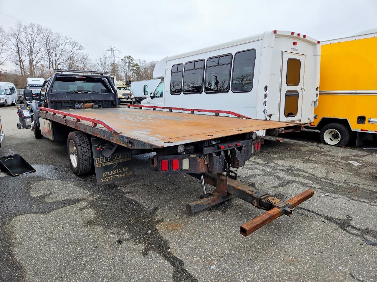 Ford F-550 Super Duty