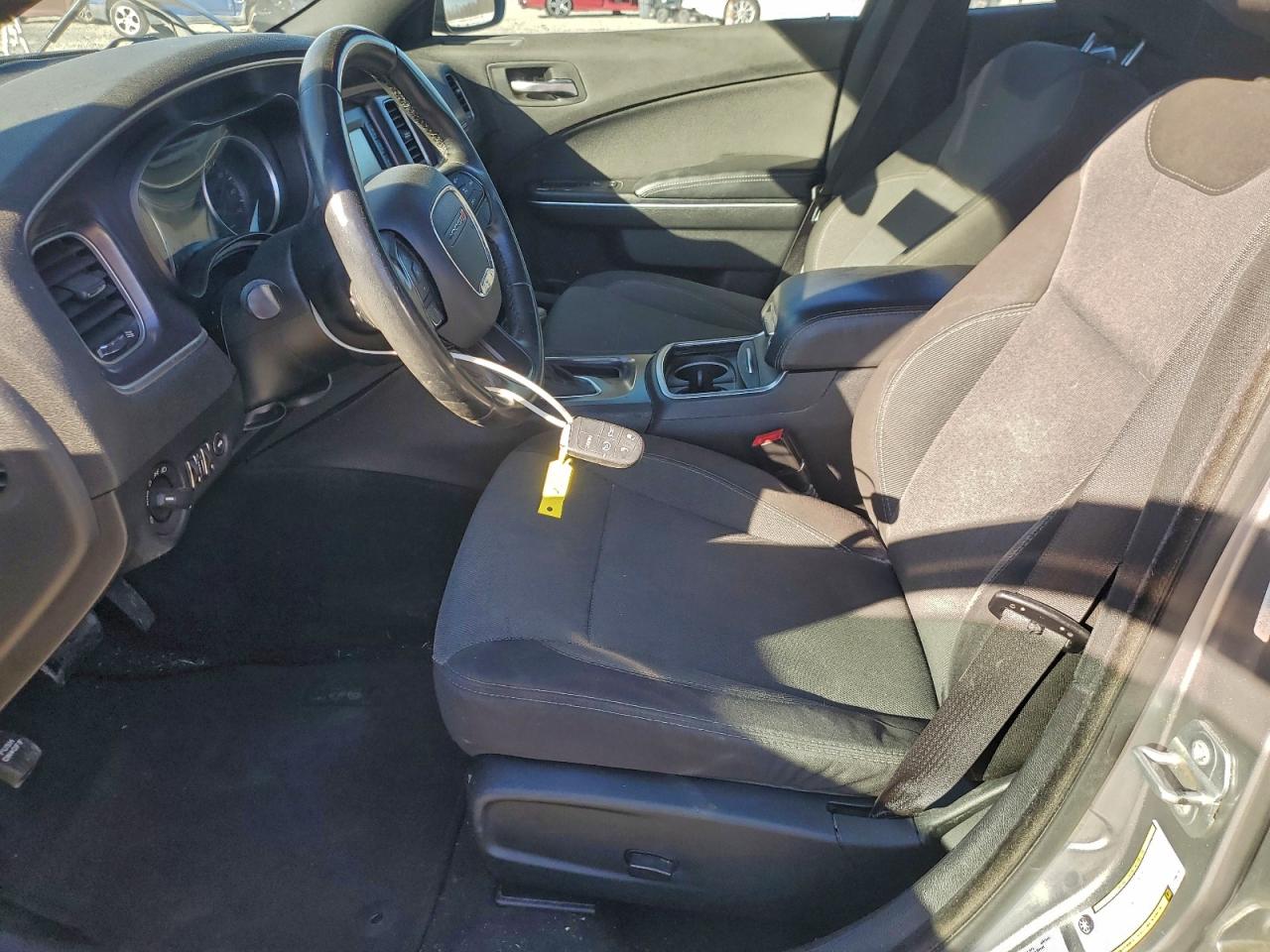 Dodge Charger Se