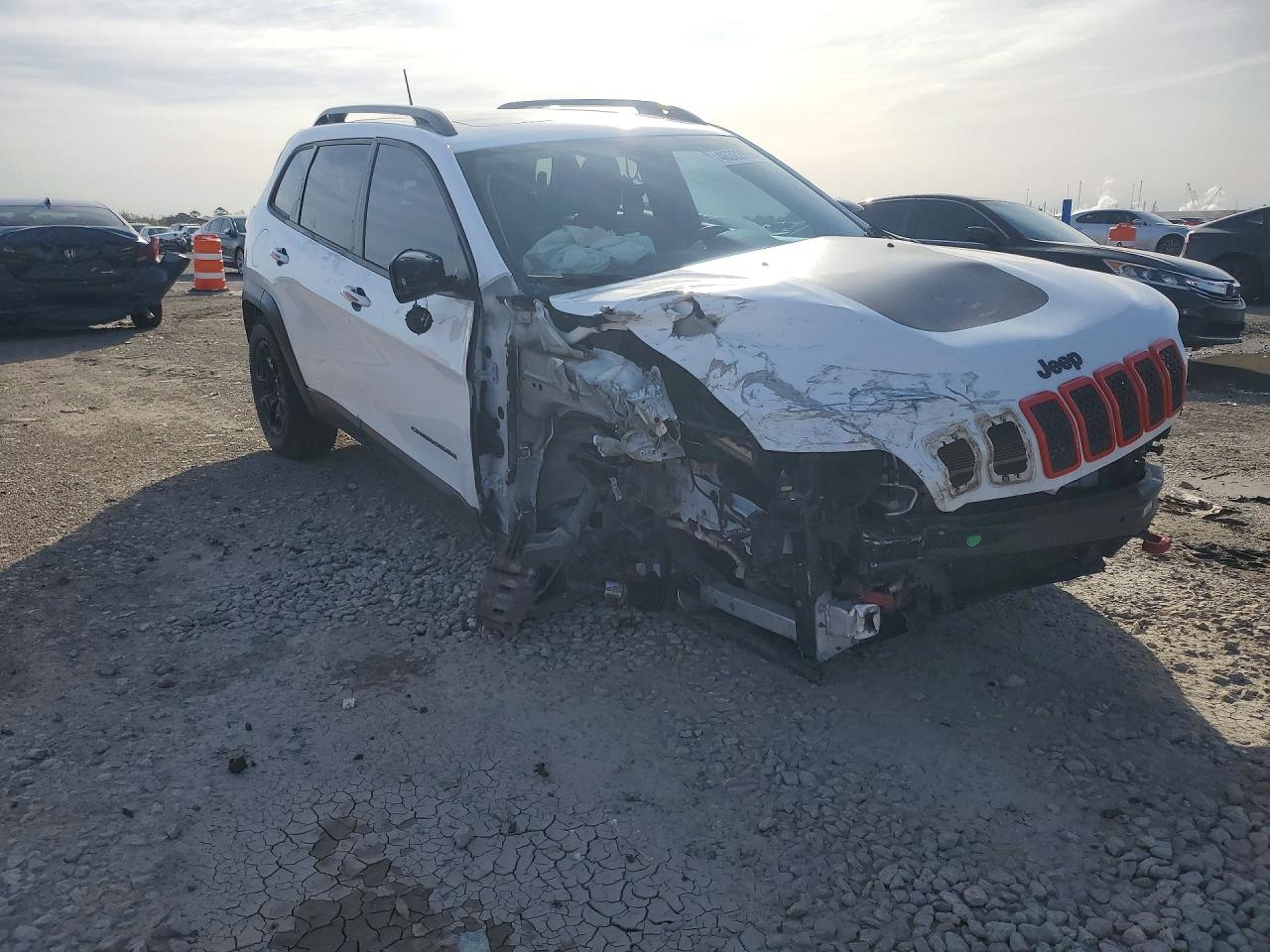 Jeep Cherokee Trailhawk