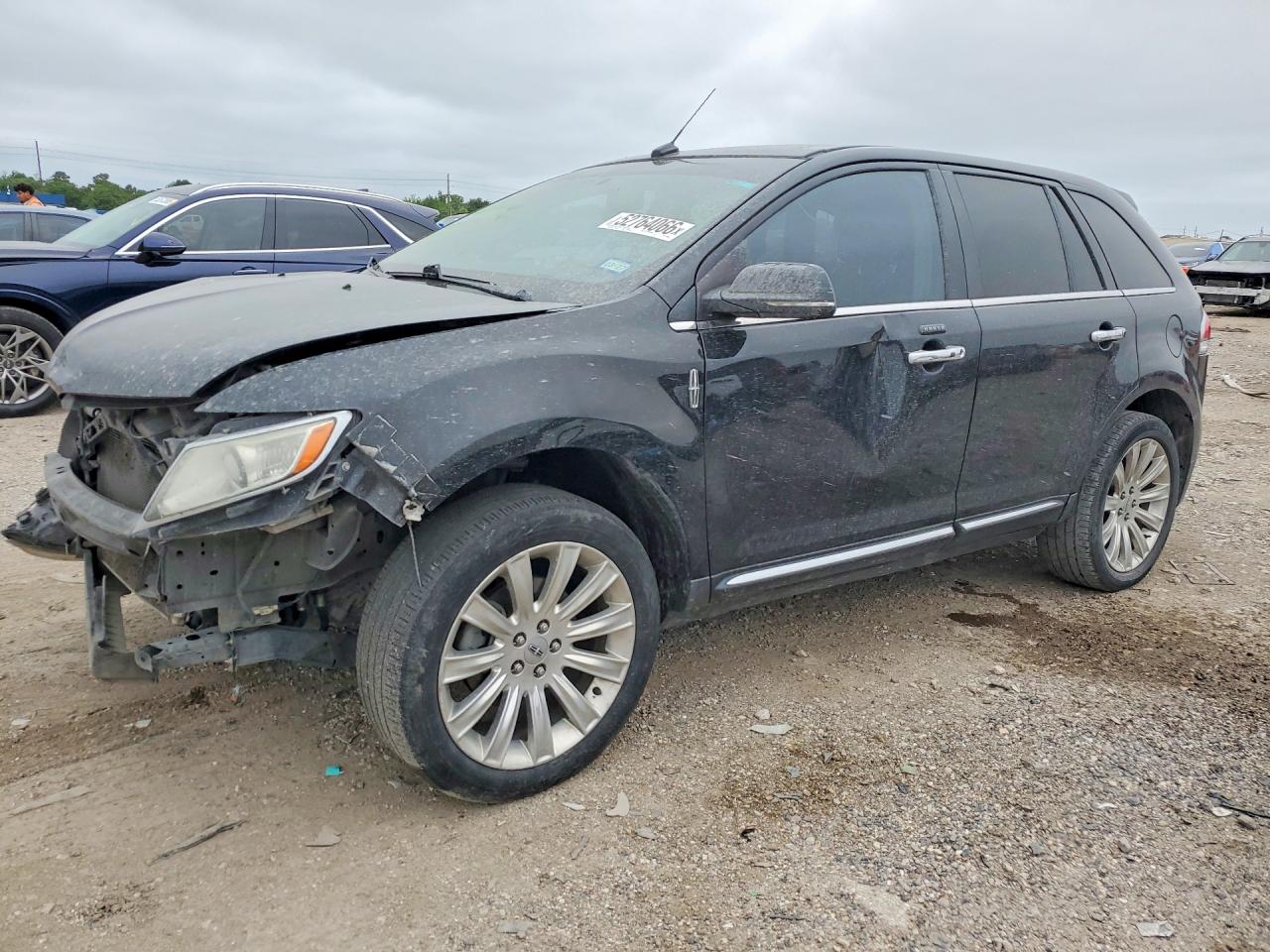 Salvage Lincoln MKX Image