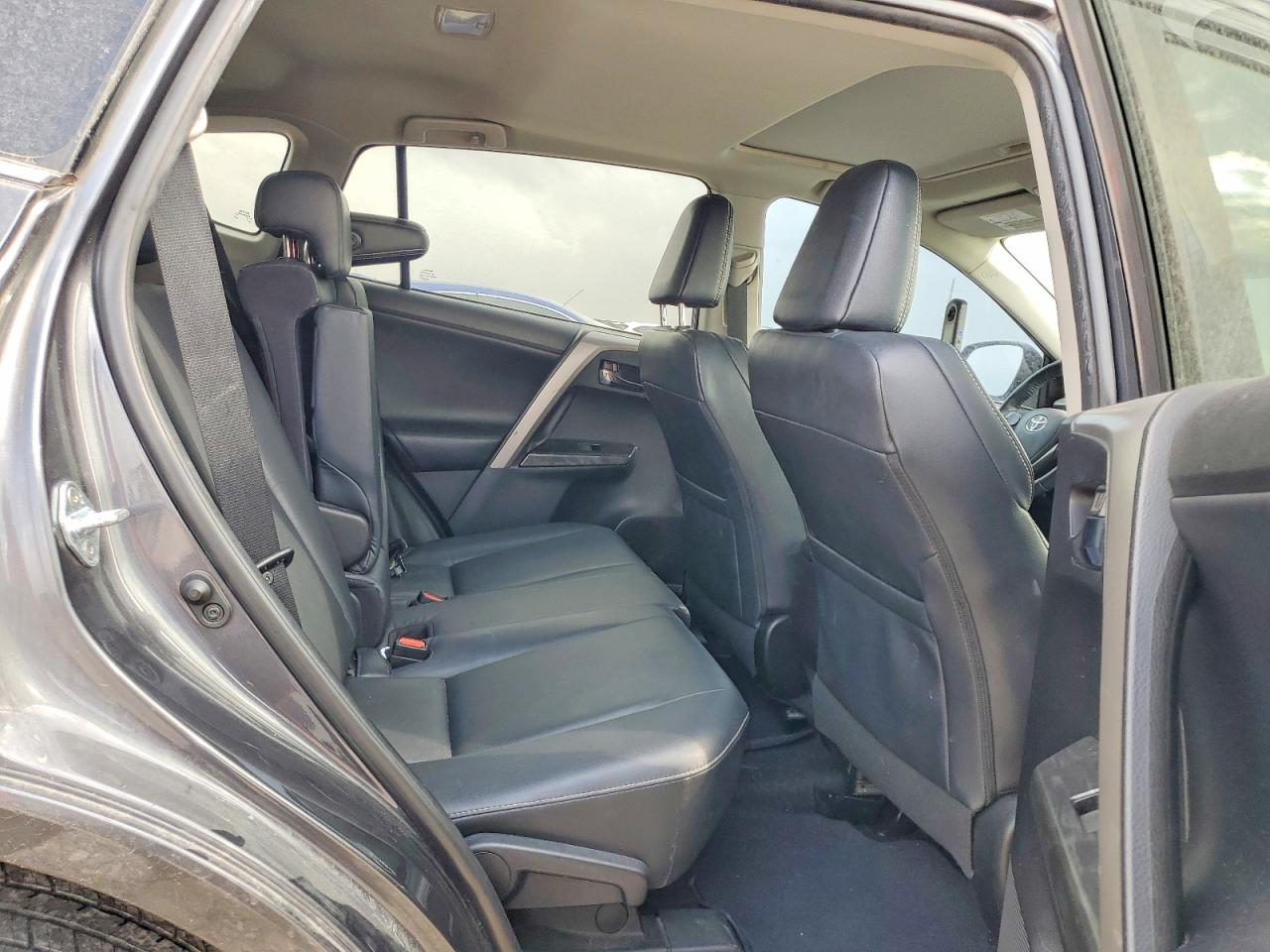 Toyota RAV4 Platinum