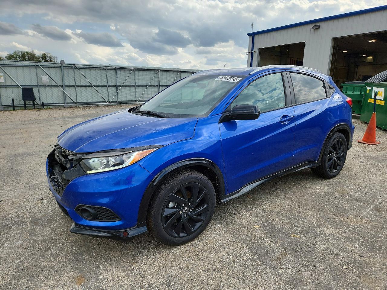 Salvage Honda HR-V Image