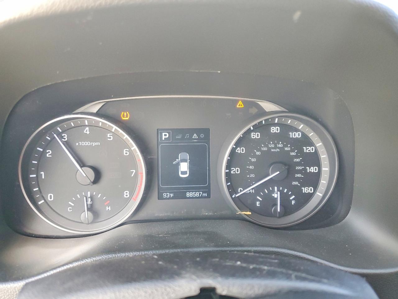 Hyundai ELANTRA Sel