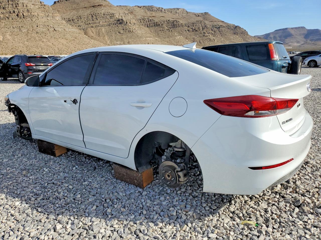 Hyundai ELANTRA Sel