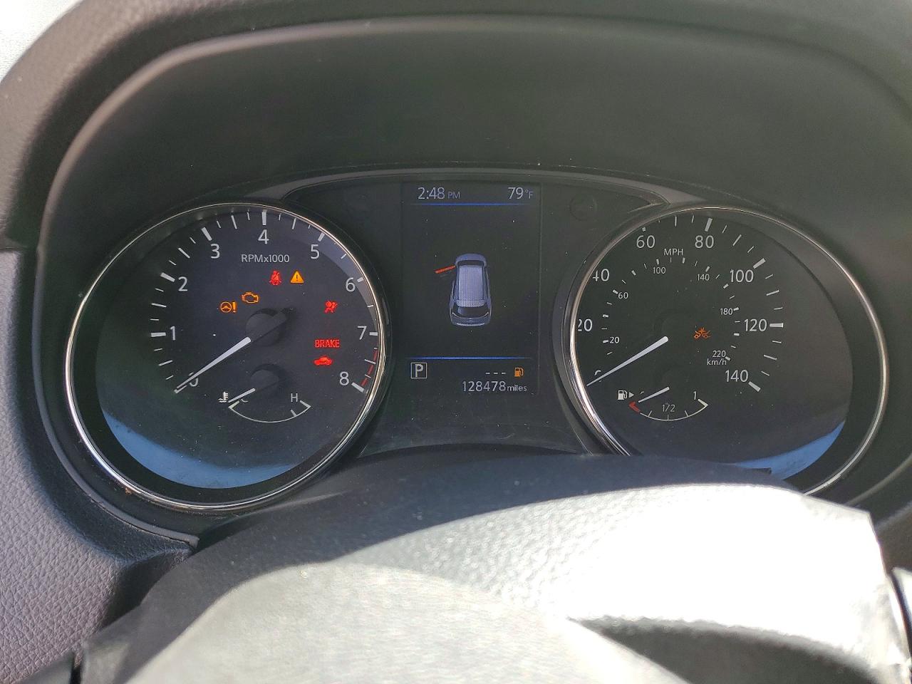 Nissan Rogue S