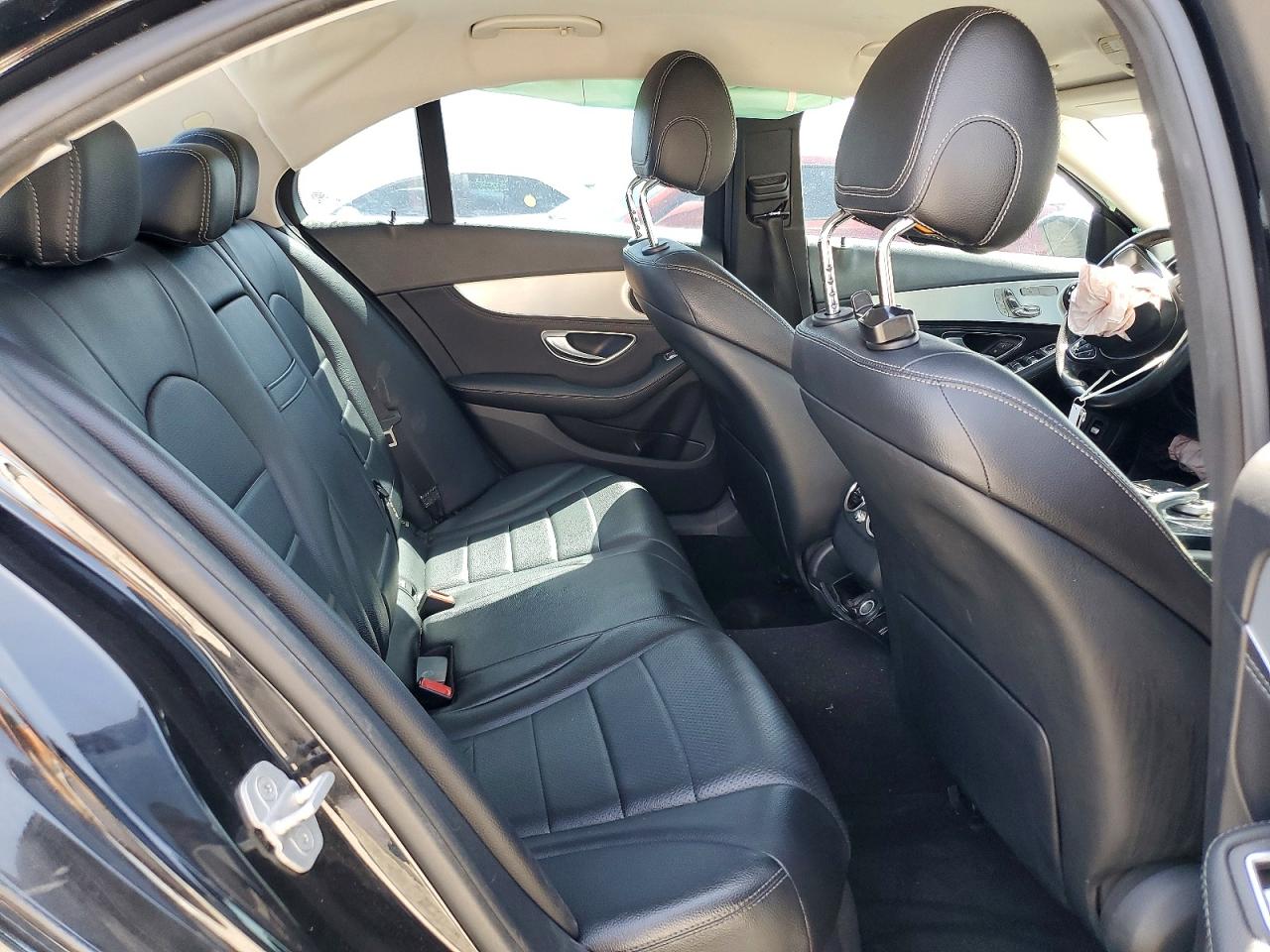 Mercedes-Benz C-Class 300