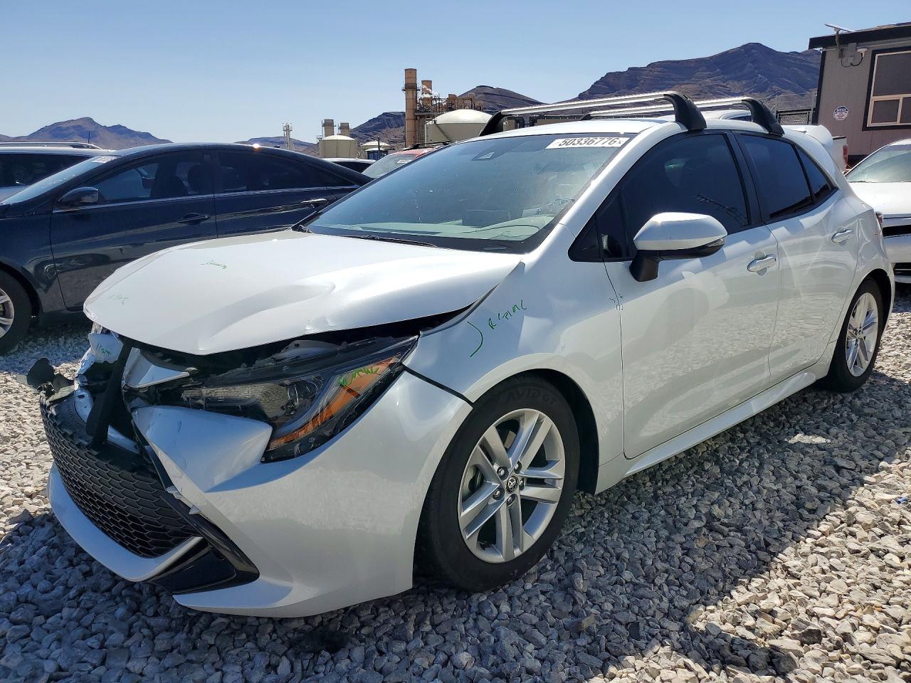 Salvage Toyota Corolla Image