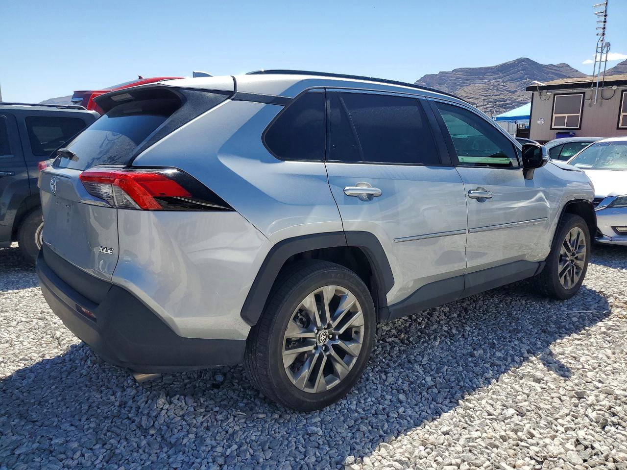 Toyota RAV4 Xle Premium