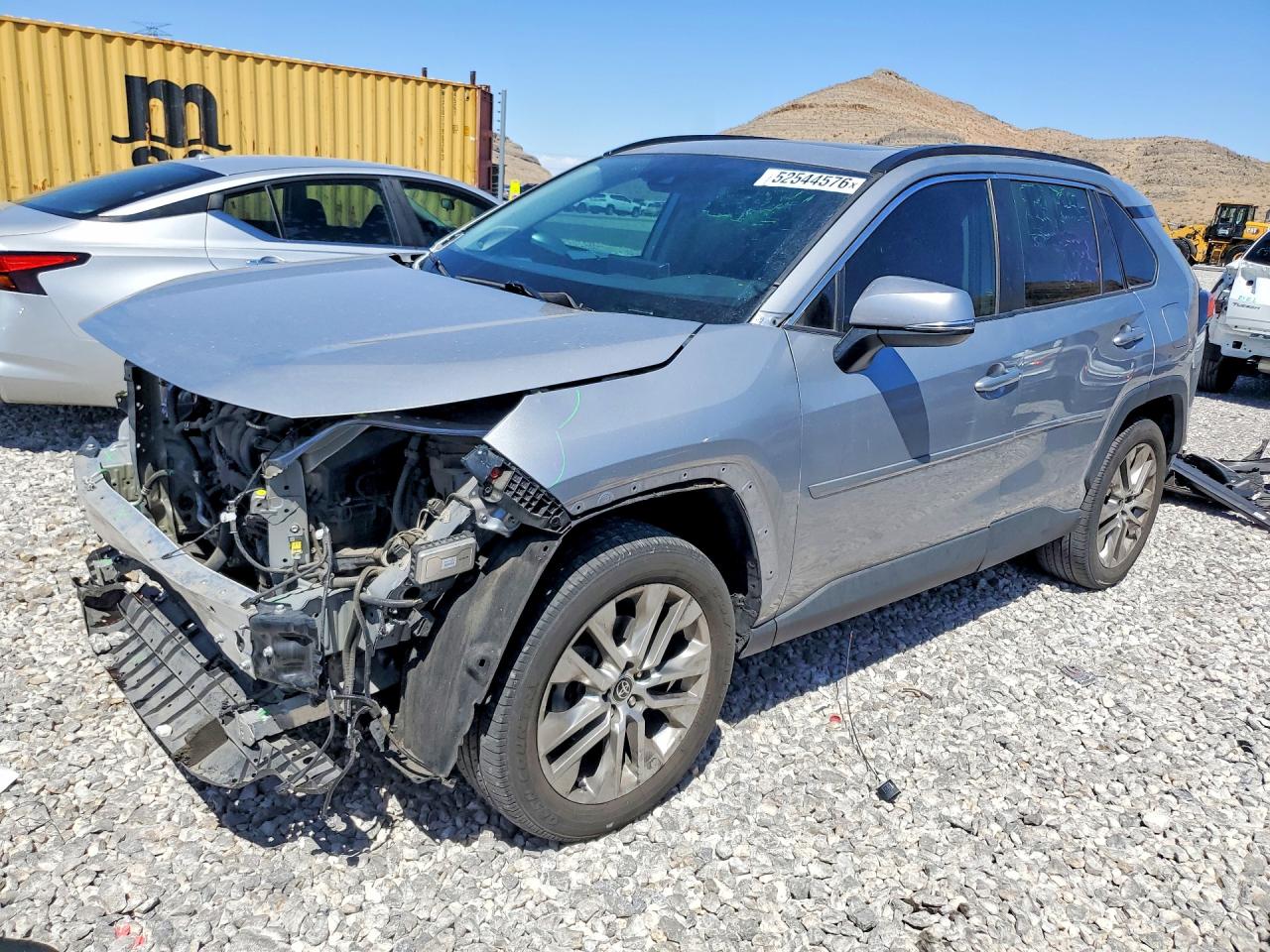 Salvage Toyota RAV4 Image