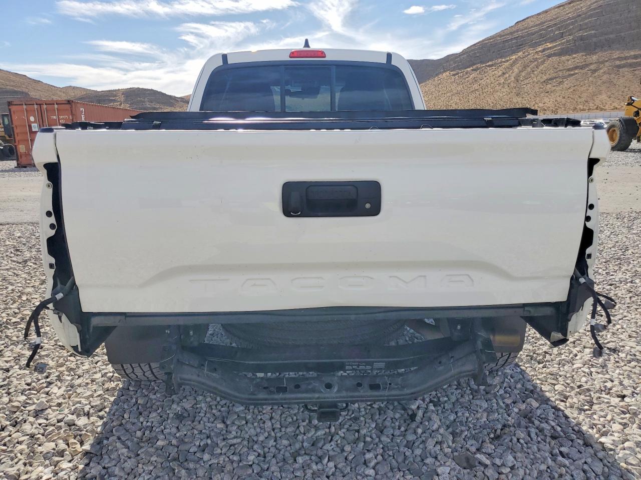 Toyota Tacoma Sr