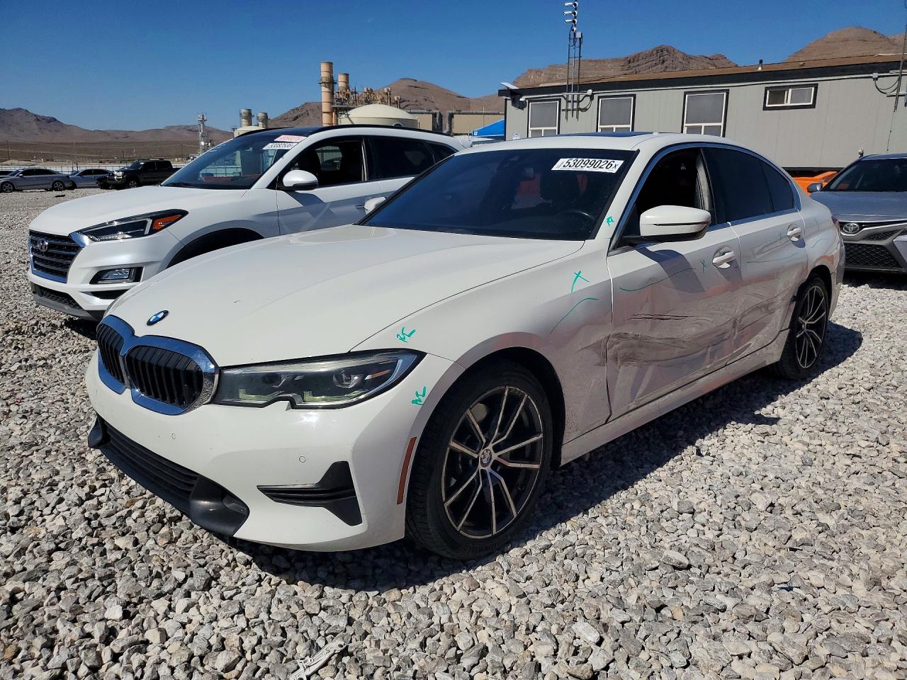 Salvage BMW 3 Series Image