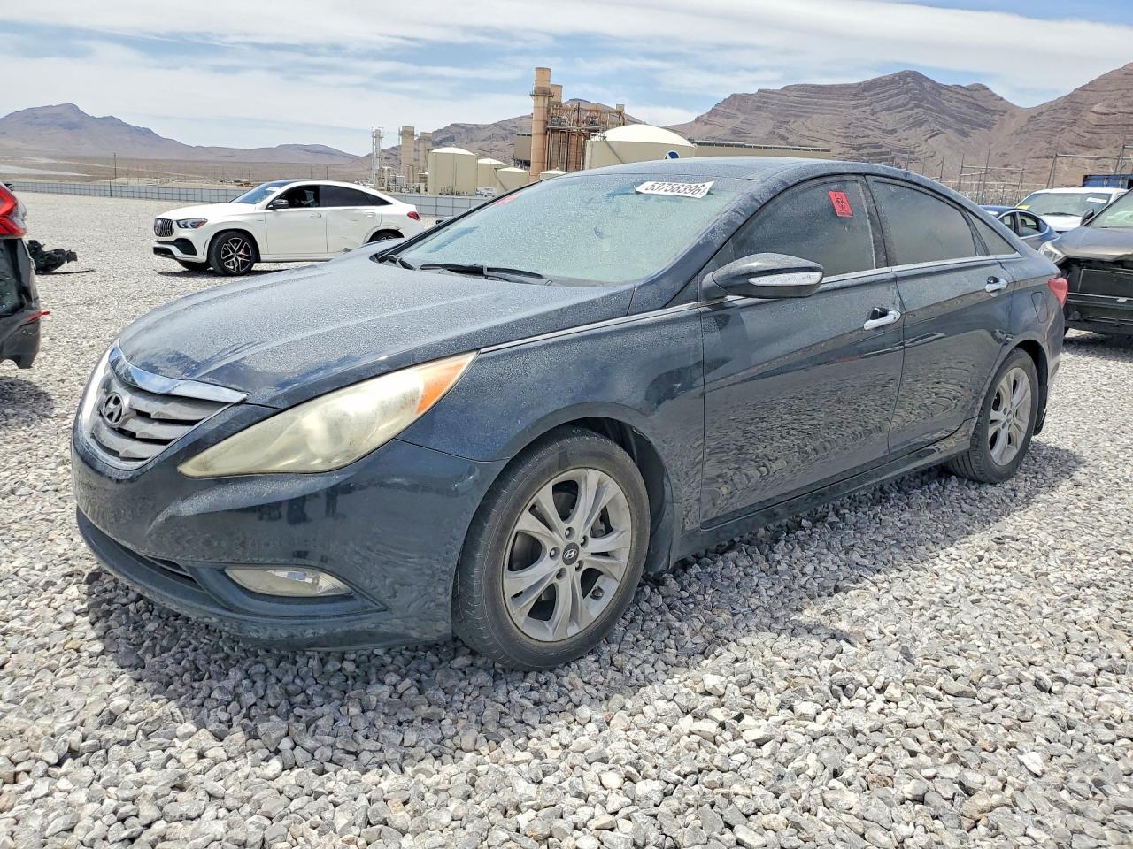 Salvage Hyundai SONATA Image