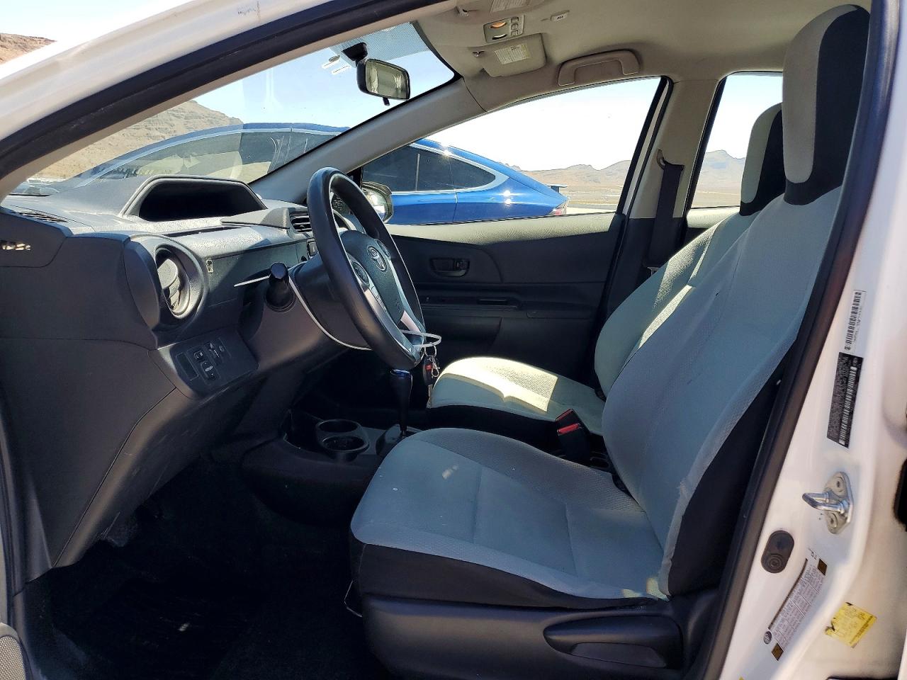 Toyota Prius c One