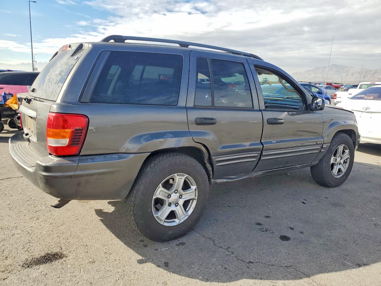Jeep Grand Cherokee Laredo