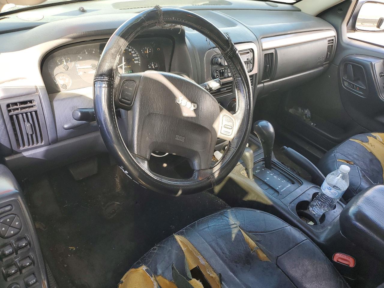 Jeep Grand Cherokee Laredo