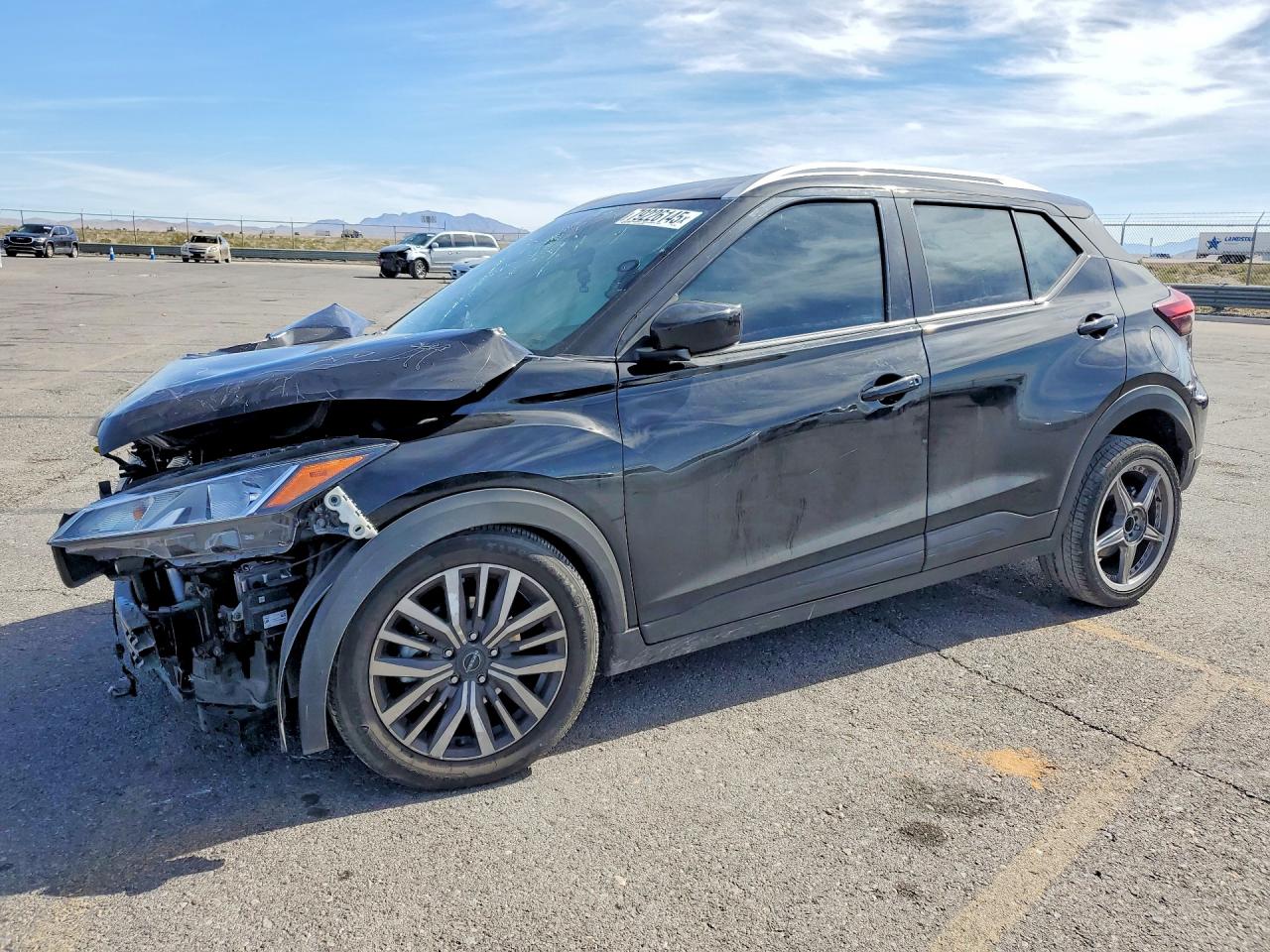 Salvage Nissan Kicks Image