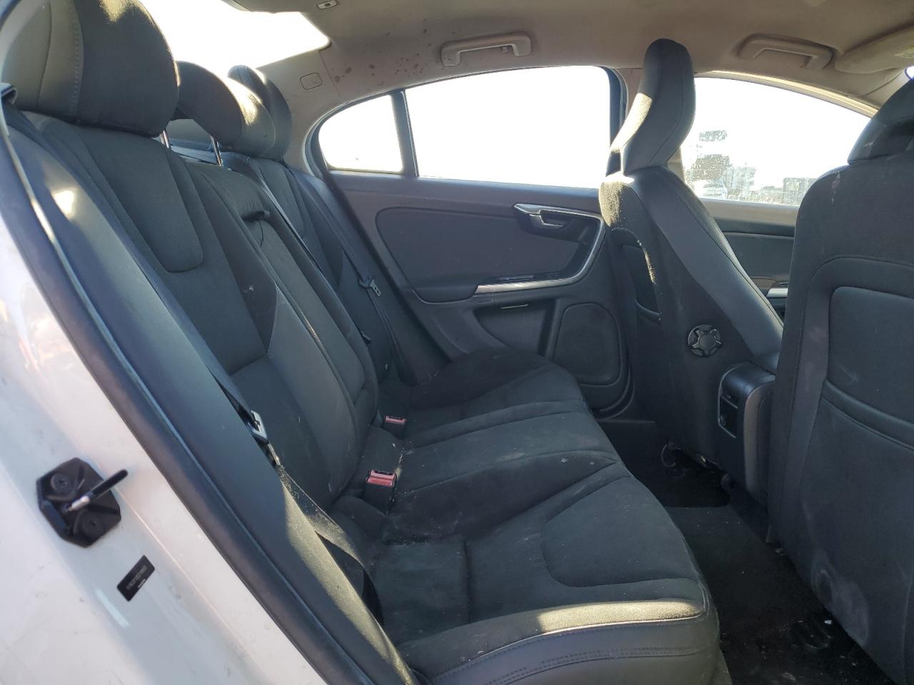 Volvo S60 T5