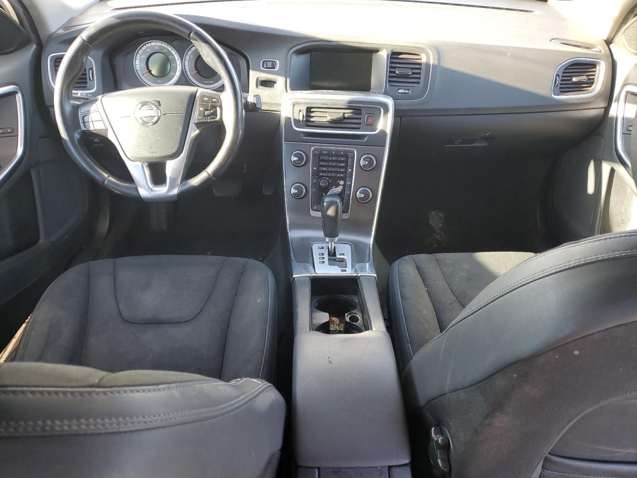 Volvo S60 T5