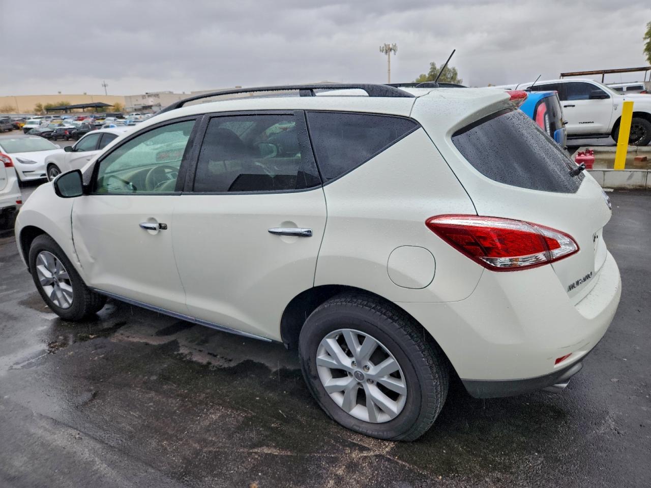 Nissan Murano S