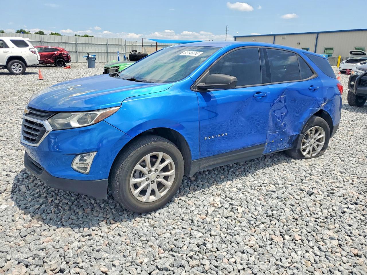 Salvage Chevrolet Equinox Image