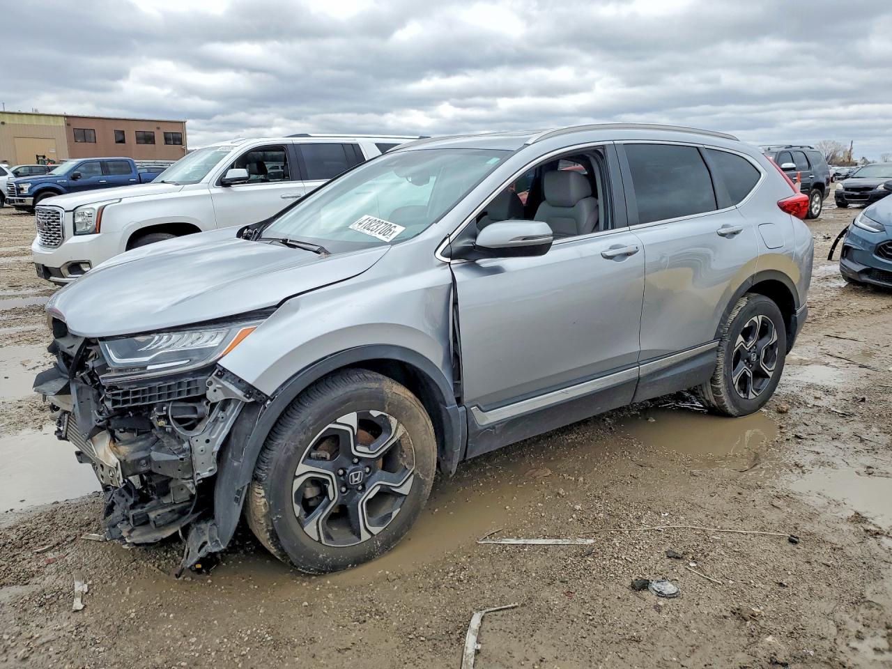 Salvage Honda Crv Image
