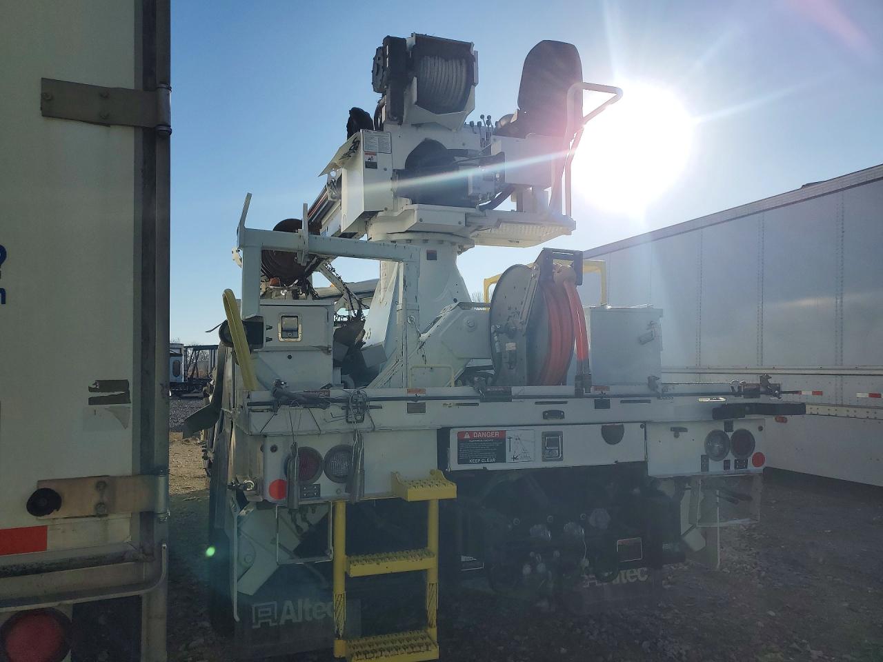 Freigliner M2 106 Medium Duty