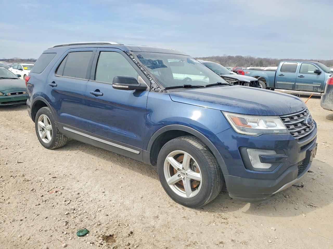 Ford Explorer Xlt
