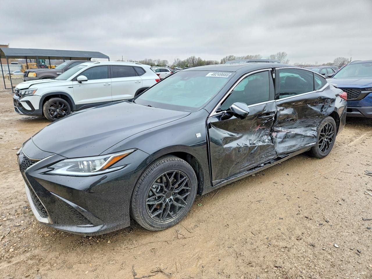Salvage Lexus Es Image