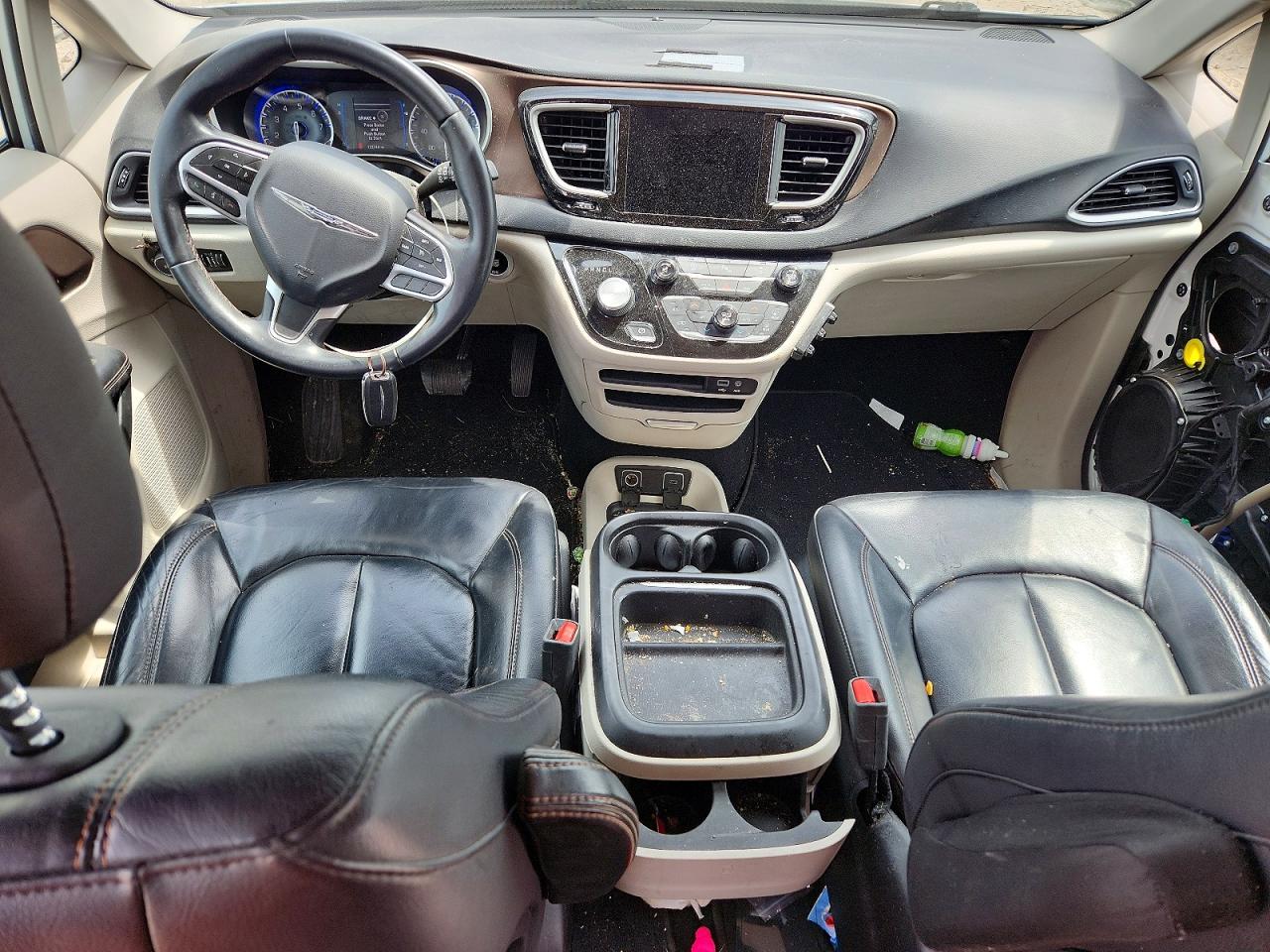 Chrysler Pacifica Touring L