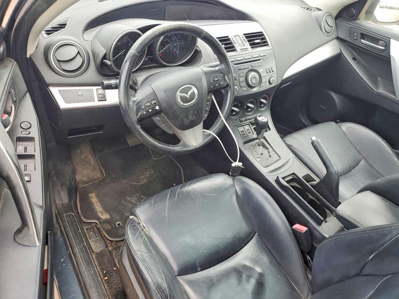 Mazda 3 I